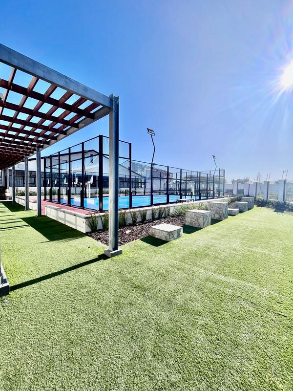 2 Bedroom Property for Sale in The Huntsman Western Cape